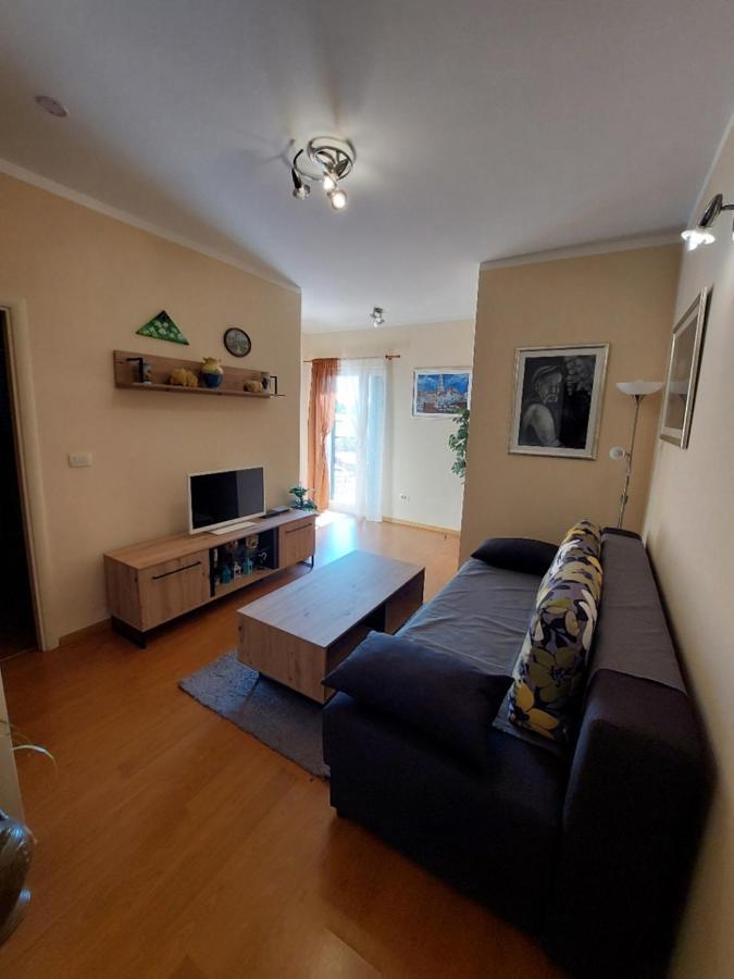 Apartments Maris Vranjic Esterno foto
